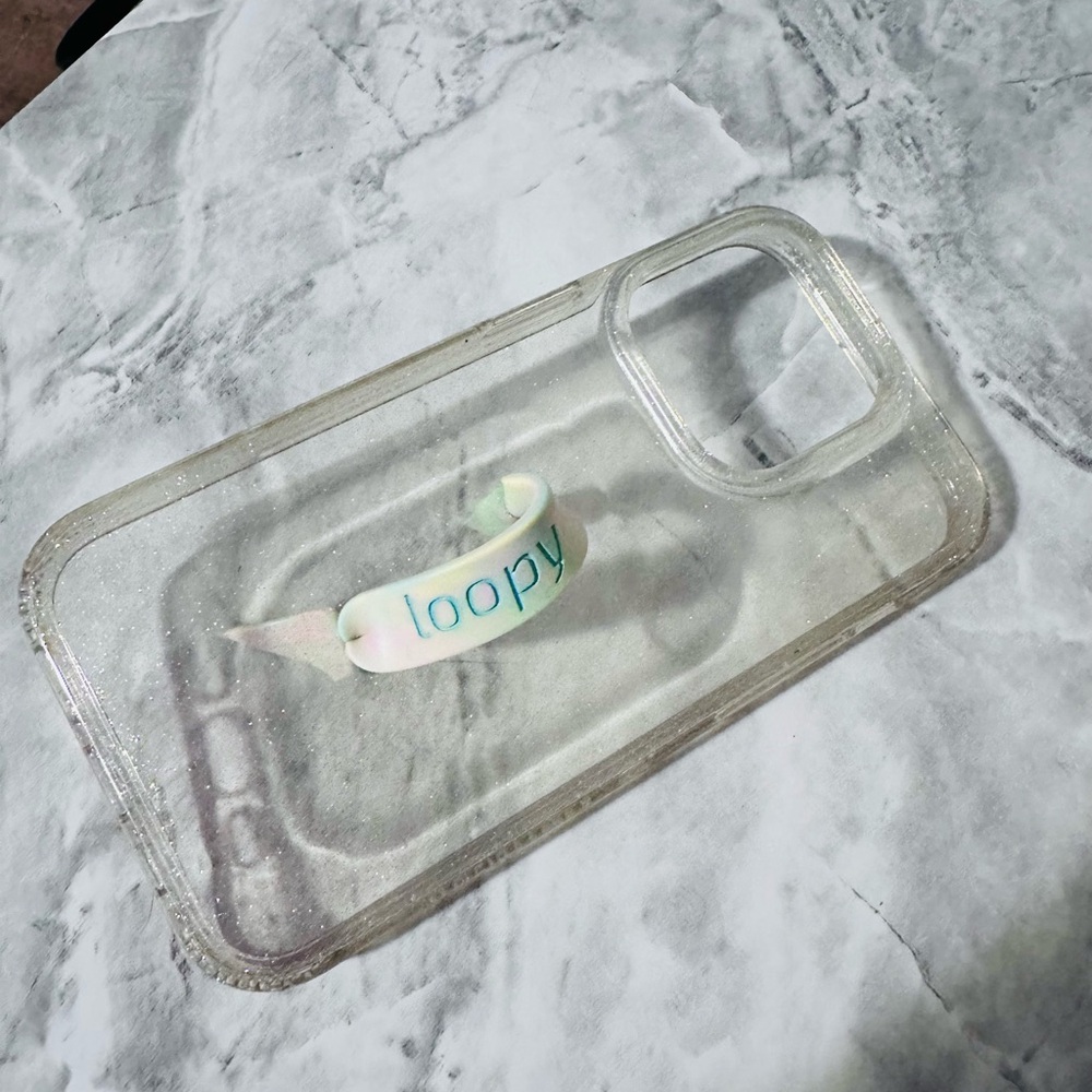 Loopy case - Picture 2 of 3
